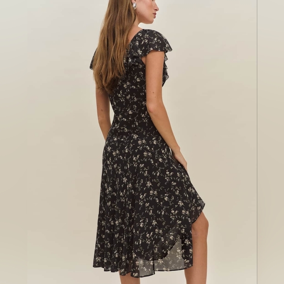 Reformation Gaelle Dress Lucien Black White Ruffle Flutter Sleeves Off Shoulder - Picture 15 of 16